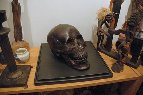 恶魔附身的头骨- Atlas Obscura博客-新英格兰